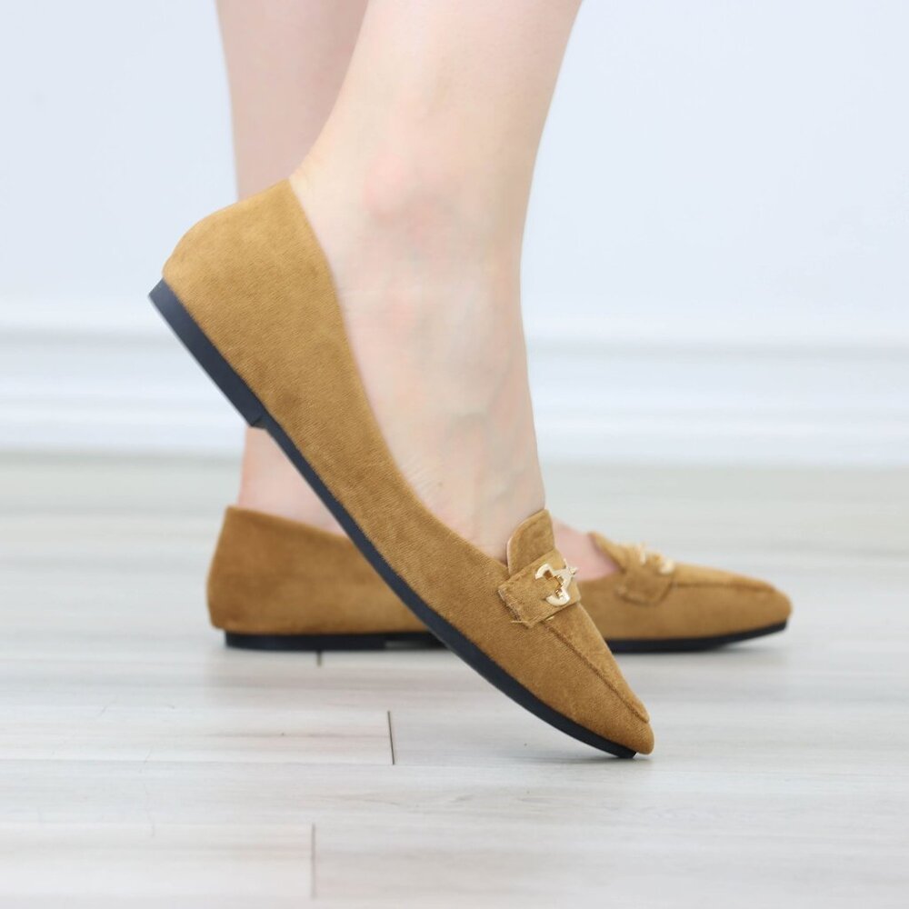 Tan Faux Suede Loafers Pointed Toe Gold Horsebit Slip-On Flats - Picture 12 of 13
